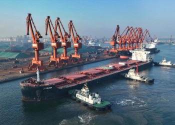 (230720) -- TANGSHAN, July 20, 2023 (Xinhua) -- This aerial photo taken on July 19, 2023 shows a ship berthing at a cargo terminal of Tangshan Port in Tangshan, north China's Hebei Province. The foreign trade cargo throughput in Tangshan Port reached 160.95 million tonnes from January to June, up 28.8 percent year on year. (Xinhua/Yang Shiyao)
