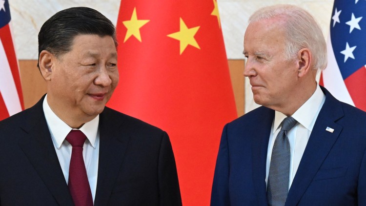 TOPSHOT - US President Joe Biden (R) and China's President Xi Jinping (L) meet on the sidelines of the G20 Summit in Nusa Dua on the Indonesian resort island of Bali on November 14, 2022. (Photo by SAUL LOEB / AFP) (Photo by SAUL LOEB/AFP via Getty Images)